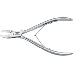 Pince à ongles artisanale Clauberg modèle 51526 en acier inoxydable pour les soins de pédicurie-podologie