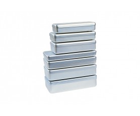 Boîte de rangement et de stérilisation rectangulaire en aluminium pour instruments médicaux, couvercle fermé.